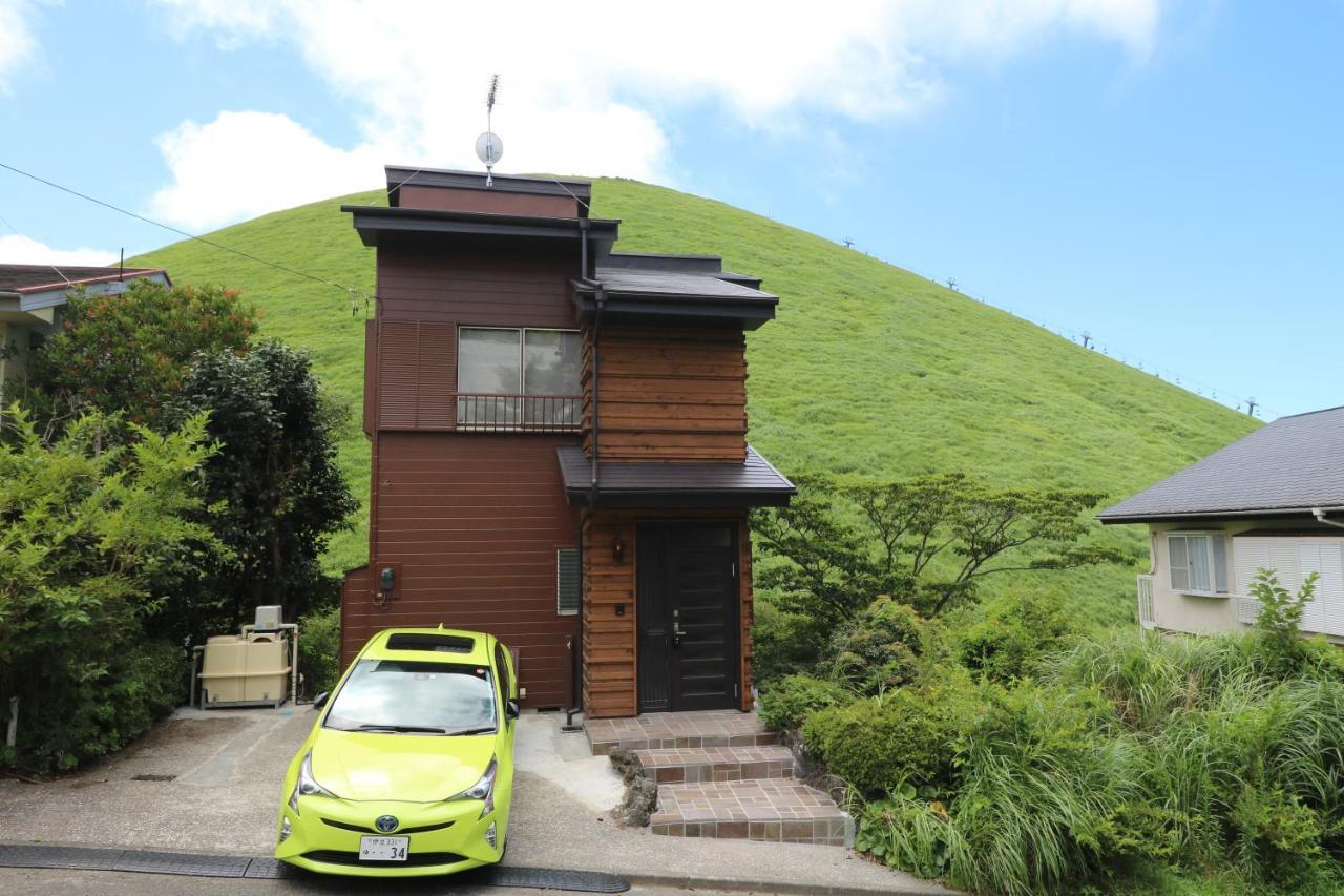 スマートステイ大室山3合目 Villa Futo Екстериор снимка